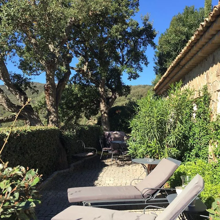 La Petite Bastide Grimaudoise Villa 0*, Grimaud