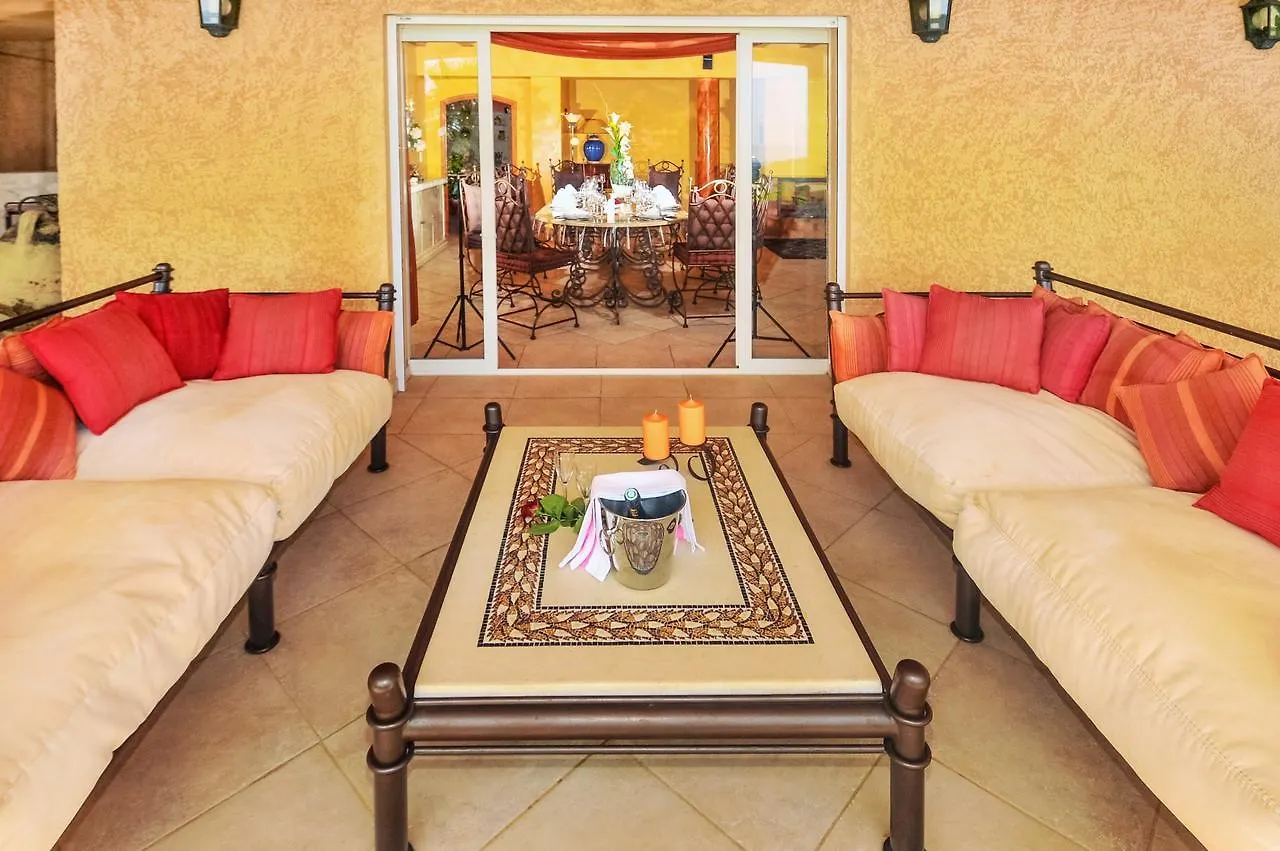 La Petite Bastide Grimaudoise Villa 0*, Grimaud France